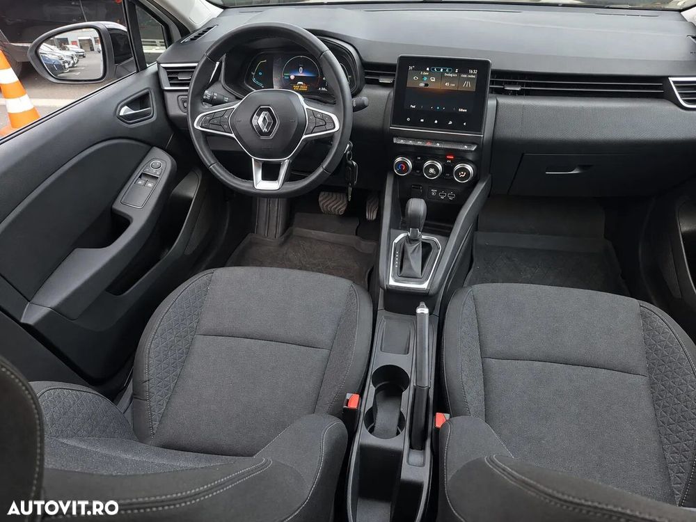 Renault Clio - 9