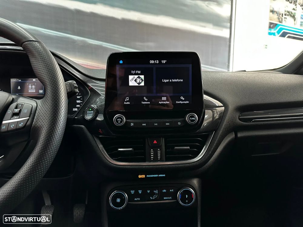 Ford Fiesta 1.0 EcoBoost ST-Line - 24