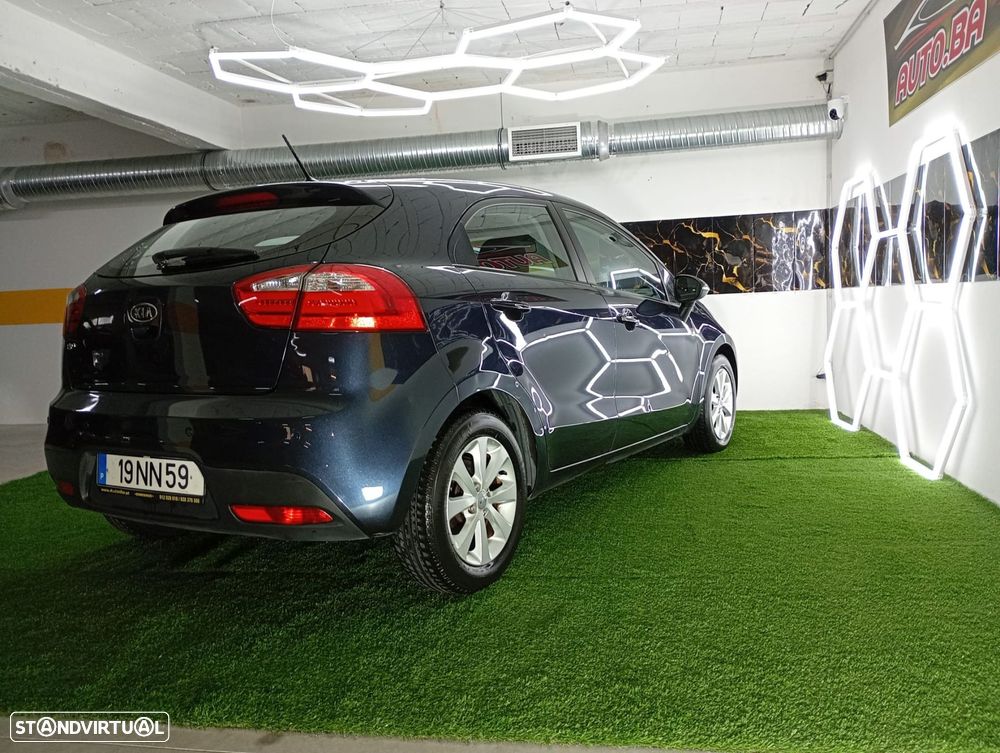 Kia Rio 1.2 CVVT EX - 31