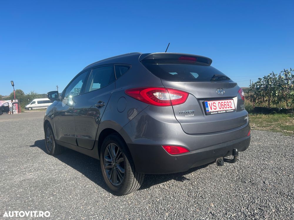 Hyundai ix35 2.0 CRDI 4WD Automatik Trend - 31