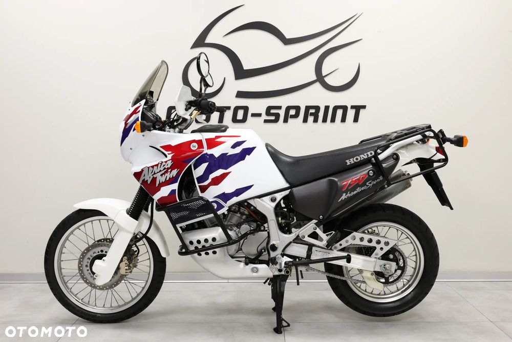 Honda XRV - 3