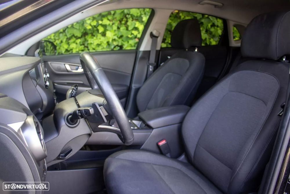 Hyundai Kauai EV 64 kWh Premium+LED - 8
