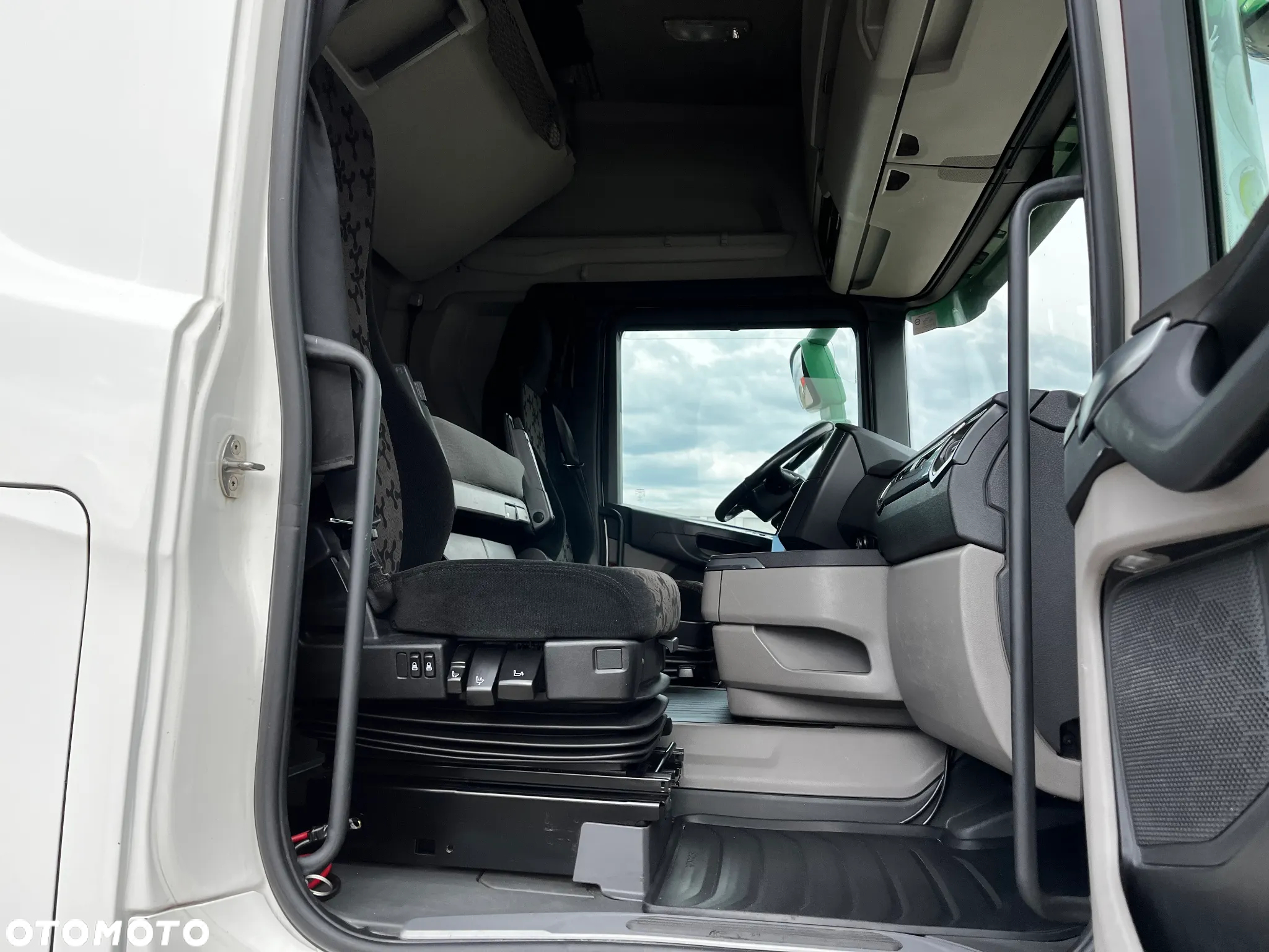 Scania R450 Sprowadzona z Francji Serwisowana STAN BDB - 18