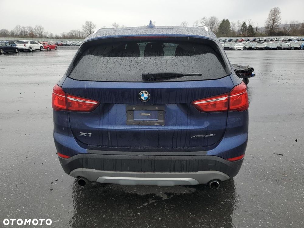 BMW X1 - 6