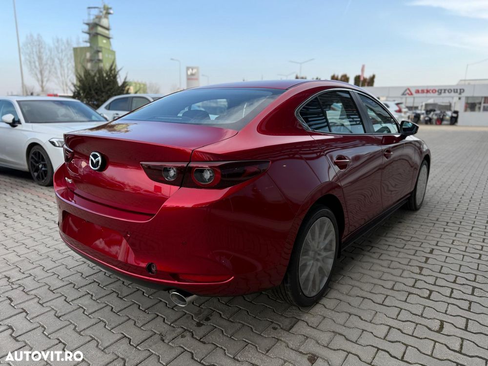 Mazda 3 e-SKYACTIV-X 186 M HYBRID CENTRE-LINE - 3