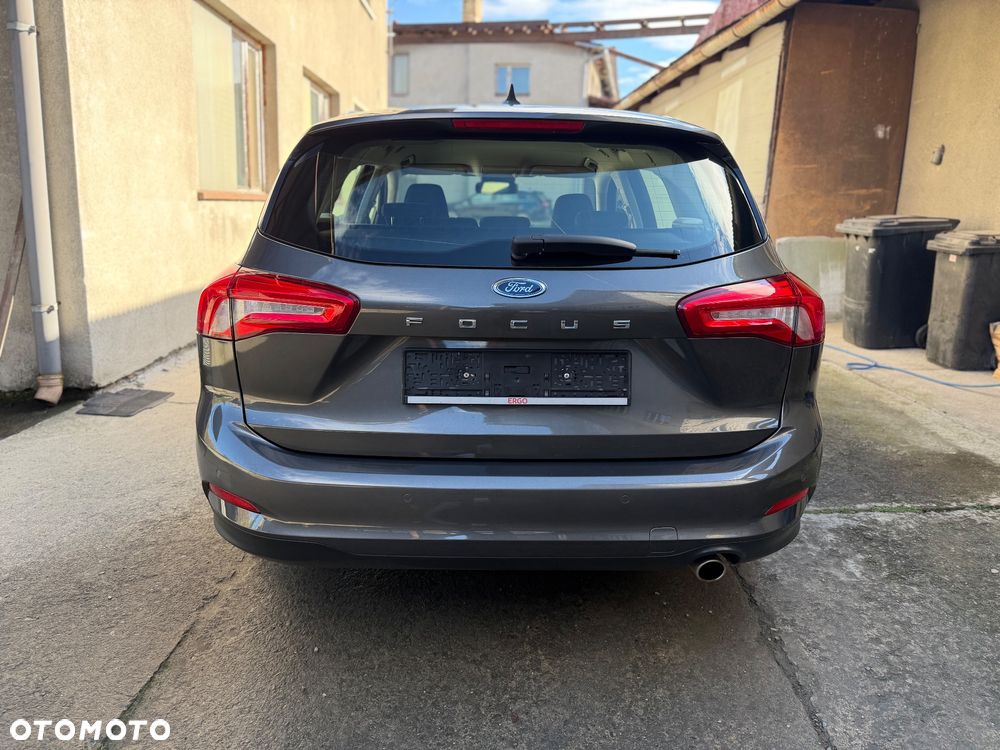 Ford Focus Turnier 1.5 EcoBlue Start-Stopp-System TITANIUM - 34