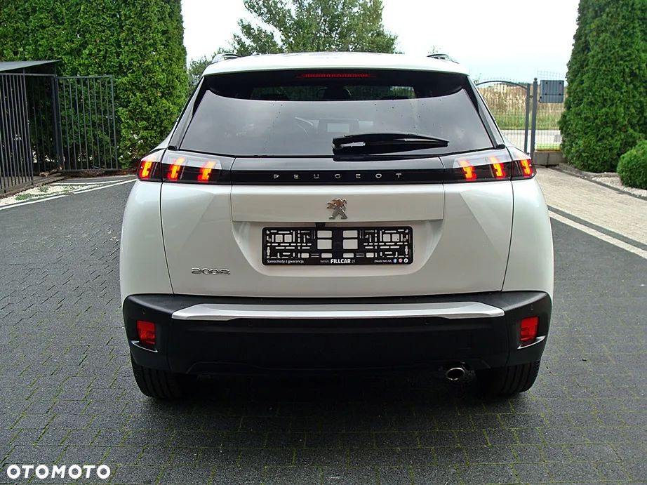 Peugeot 2008 1.5 BlueHDi Allure S&S EAT8 - 6