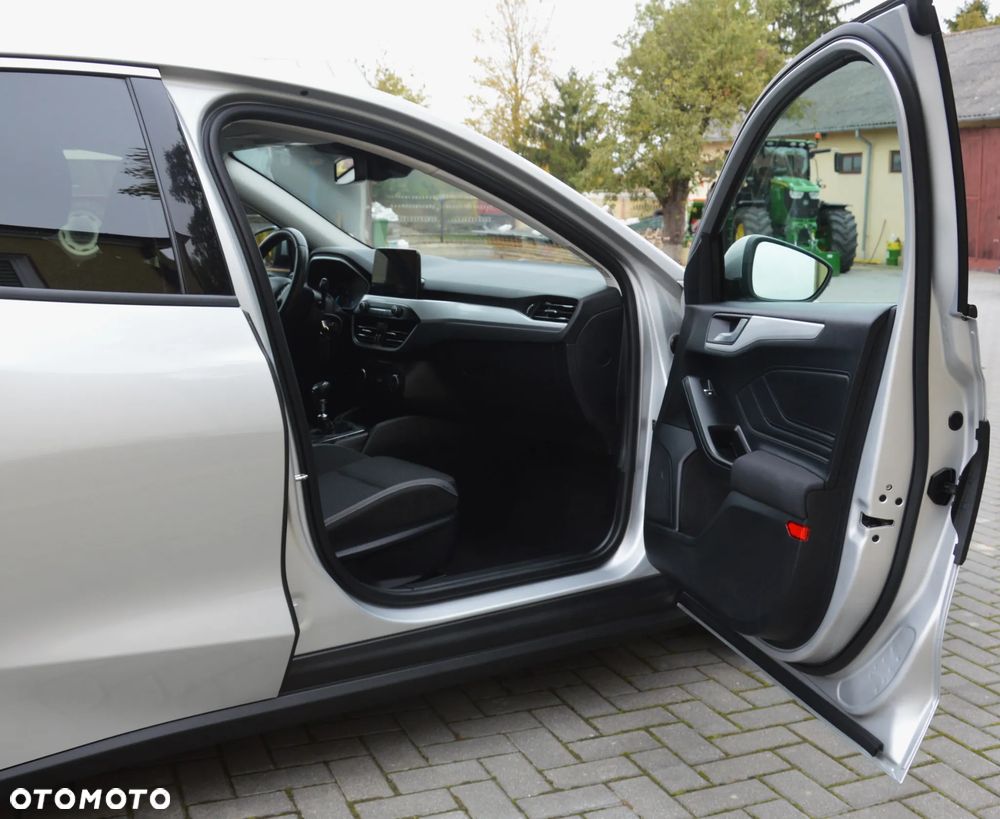 Ford Focus - 28