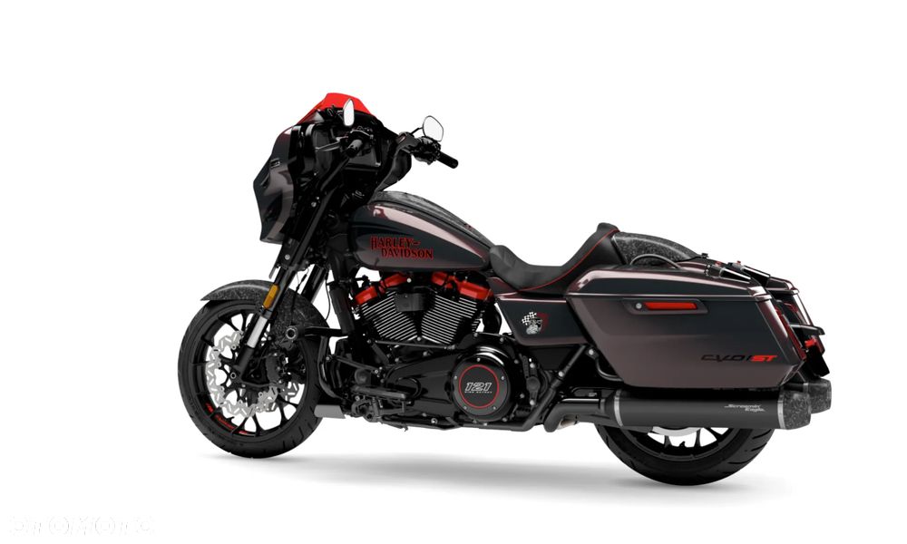Harley-Davidson CVO Street Glide - 13
