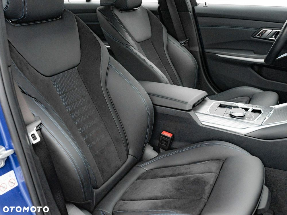 BMW Seria 3 318i M Sport - 28