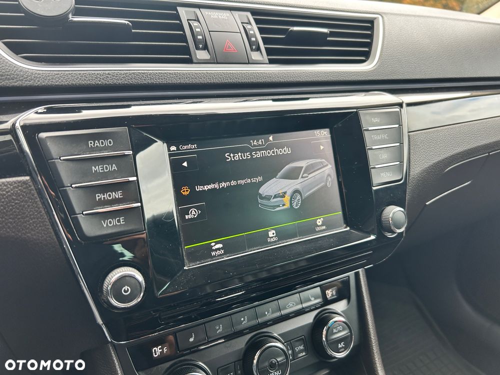 Skoda Superb 2.0 TDI L&K DSG - 28
