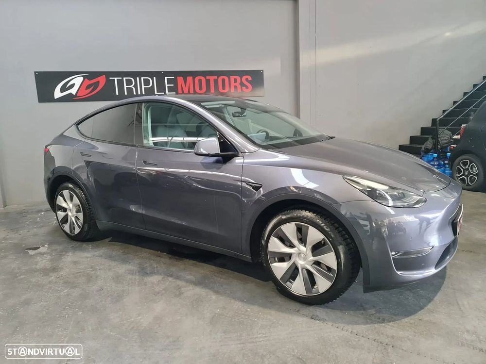 Tesla Model Y Long Range Dual Motor AWD - 7