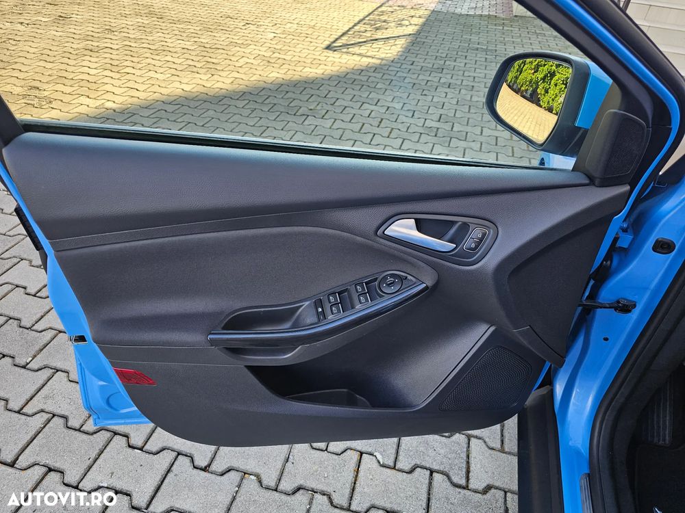 Ford Focus 1.0 EcoBoost Start-Stopp-System TITANIUM - 22