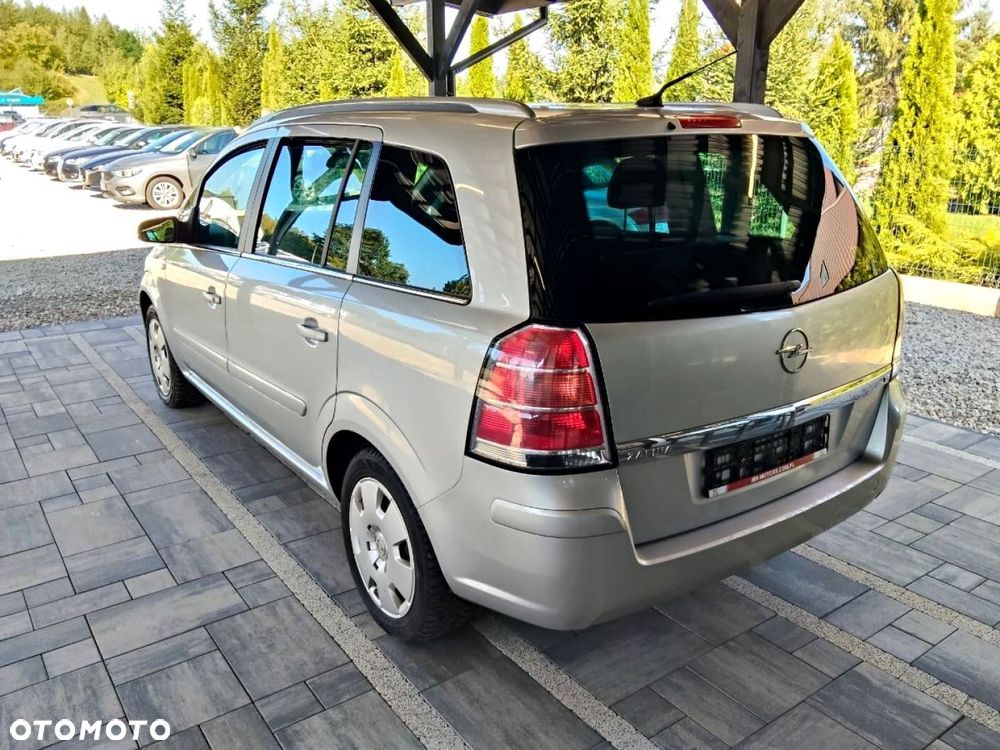 Opel Zafira - 3