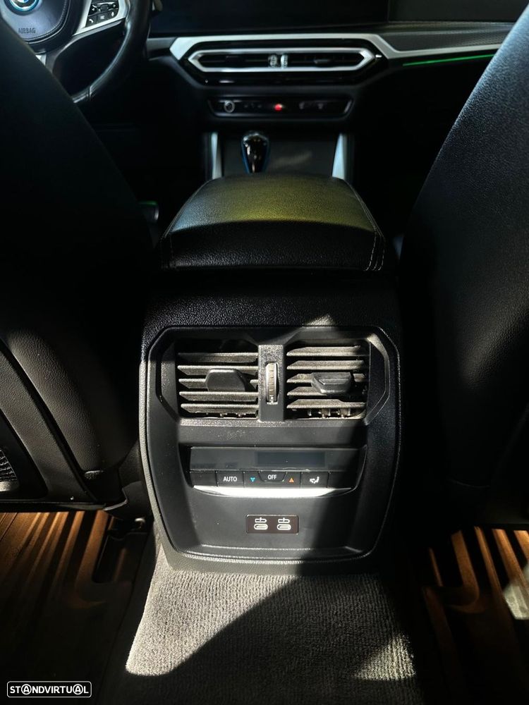 BMW i4 M50 - 37