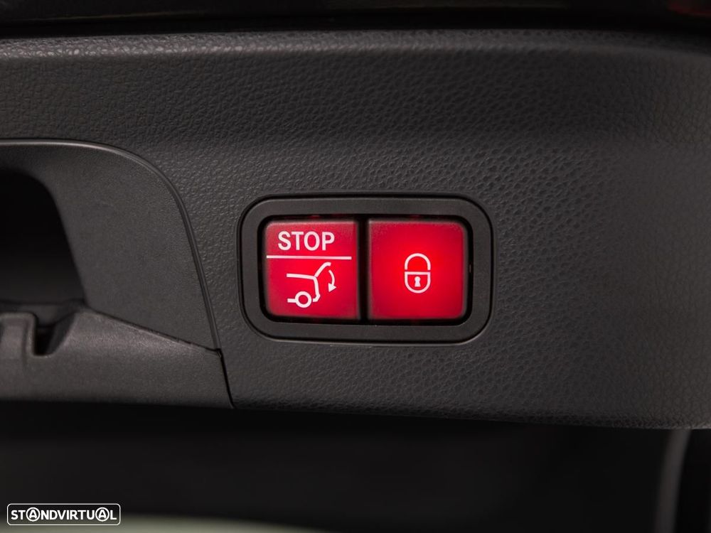 Mercedes-Benz GLC 300 de Coupé 4Matic - 13