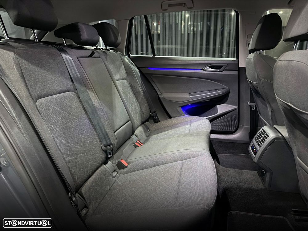 VW Golf Variant 1.0 TSI Confortline DSG - 39