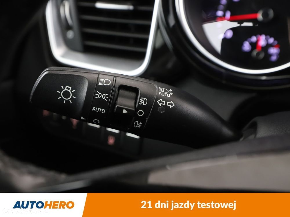 Kia XCeed 1.4 T-GDI L - 32