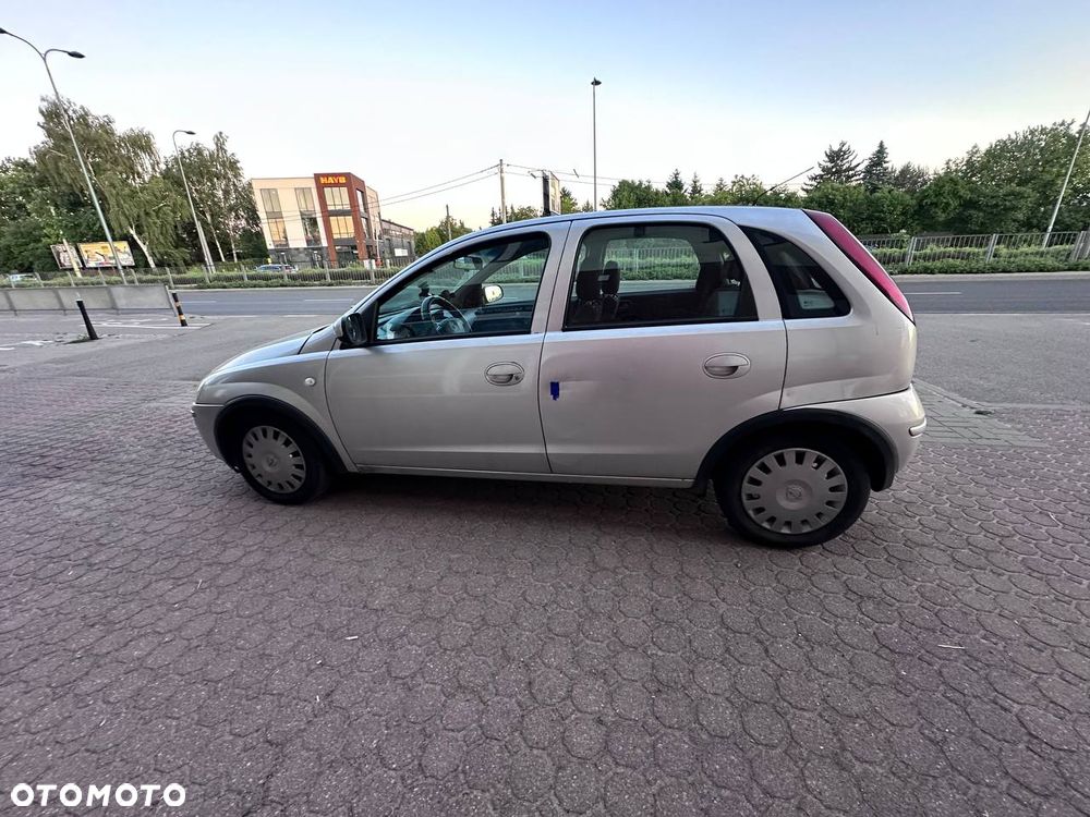 Opel Corsa 1.2 16V Cosmo Easytronic - 11