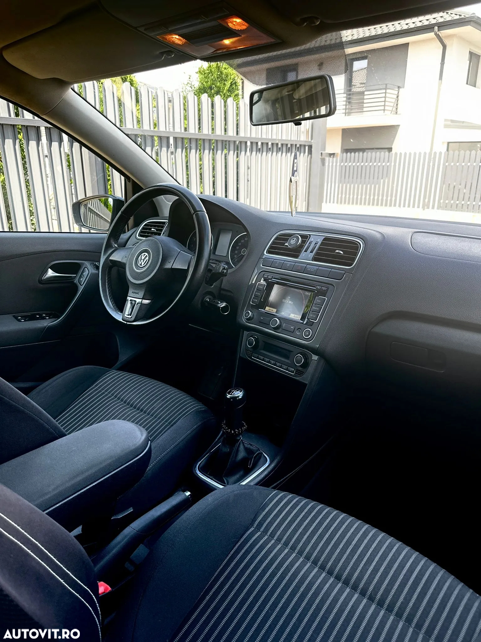 Volkswagen Polo - 9