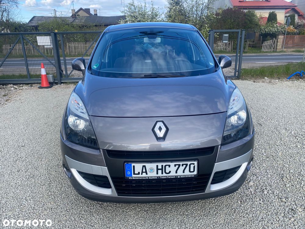 Renault Scenic 1.6 16V 110 Dynamique - 2