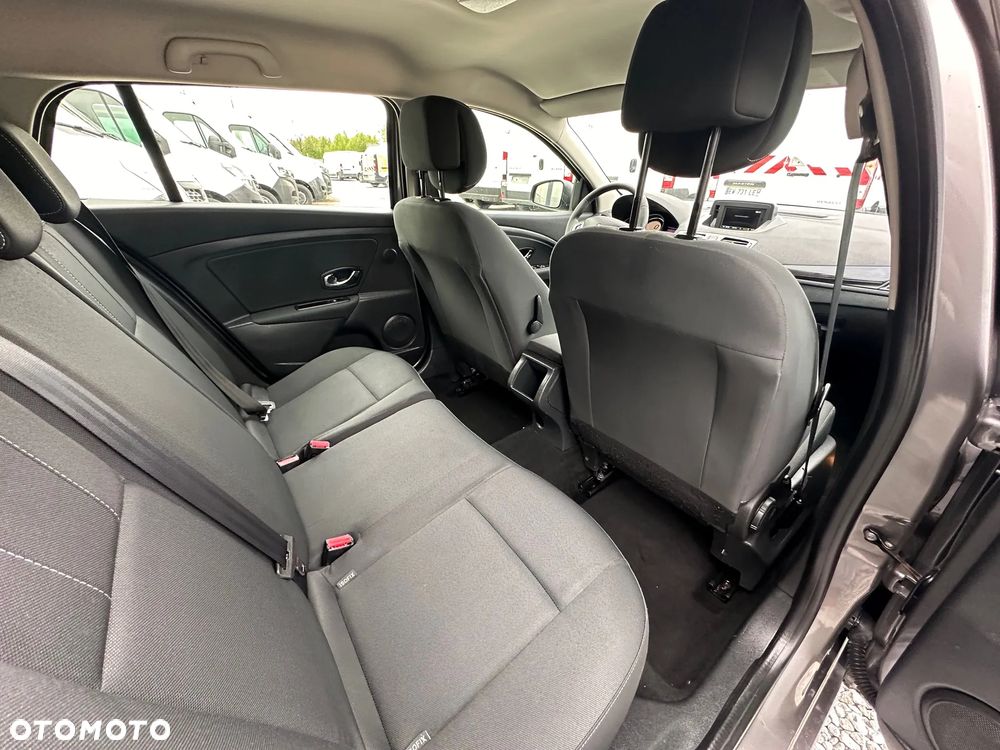 Renault Megane 1.6 16V 110 Dynamique - 19