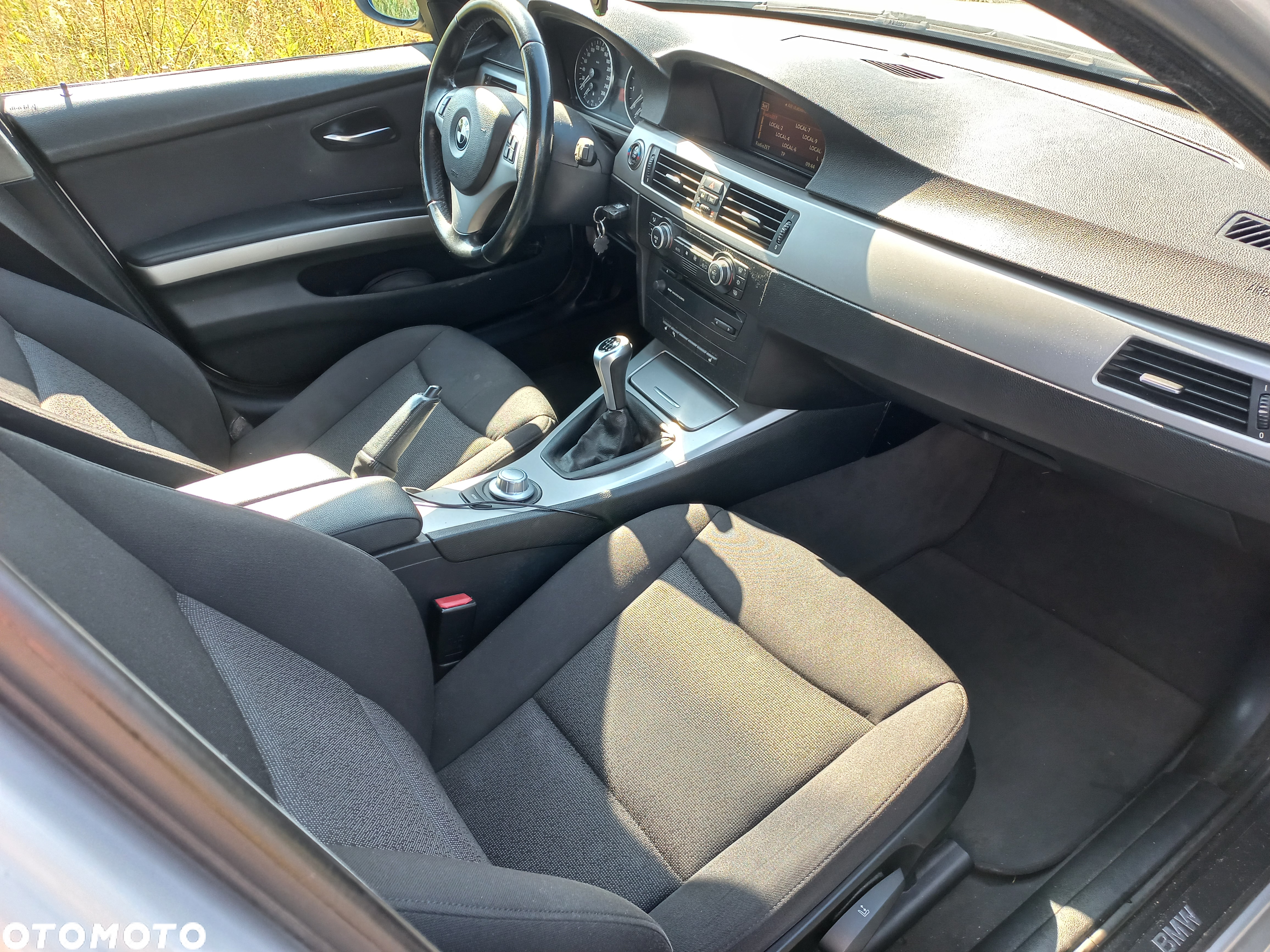 BMW Seria 3 320i - 6