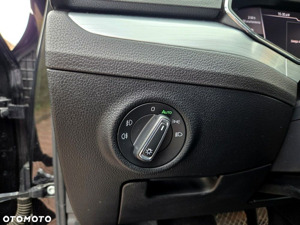 Skoda Superb 1.5 TSI Style DSG - 17