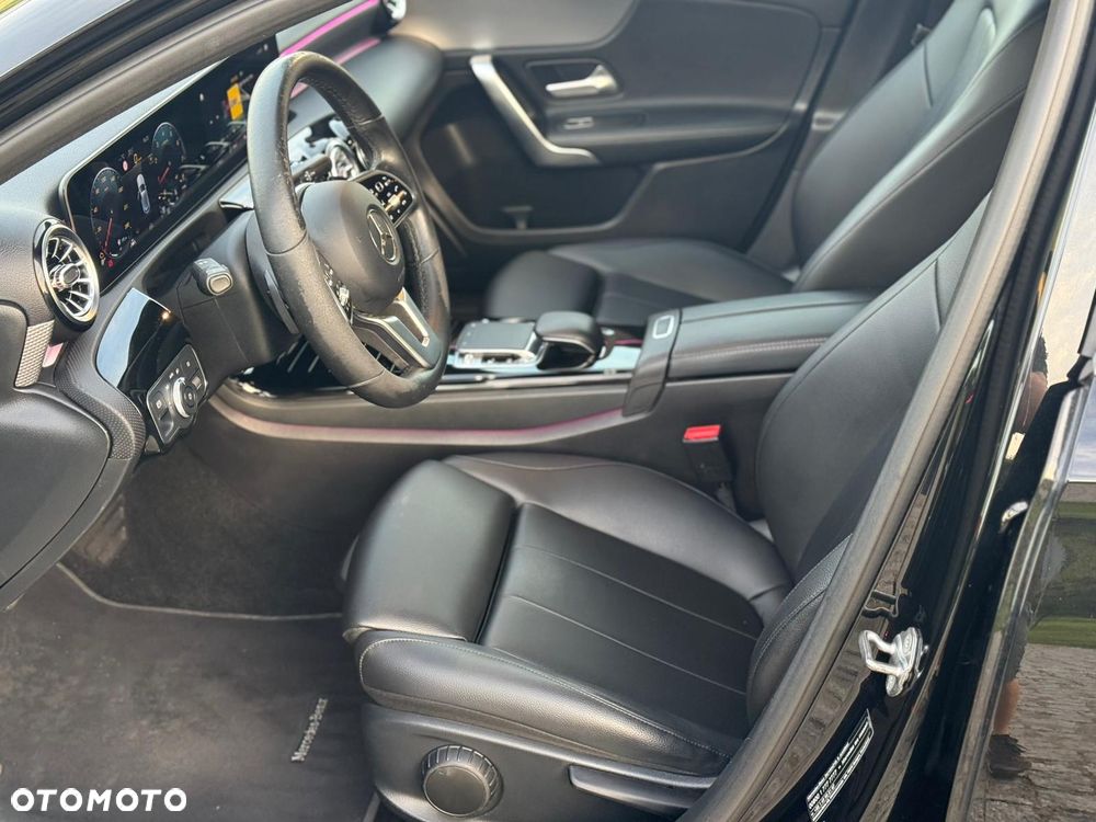 Mercedes-Benz Klasa A 180 7G-DCT Style - 7