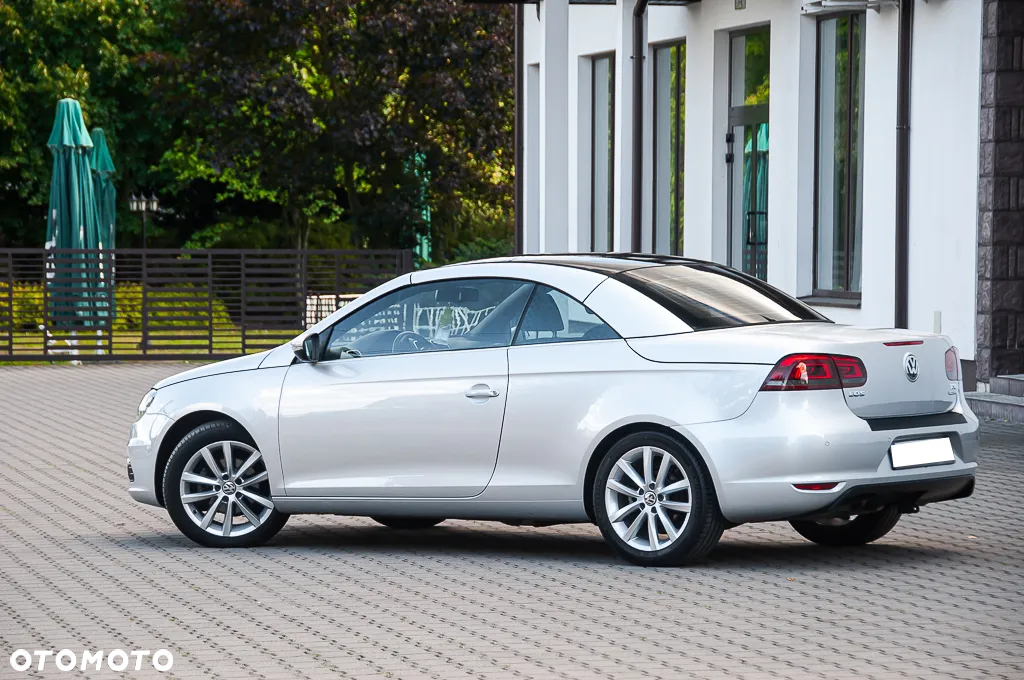 Volkswagen Eos 1.4 TSI BlueMotion Technology - 14