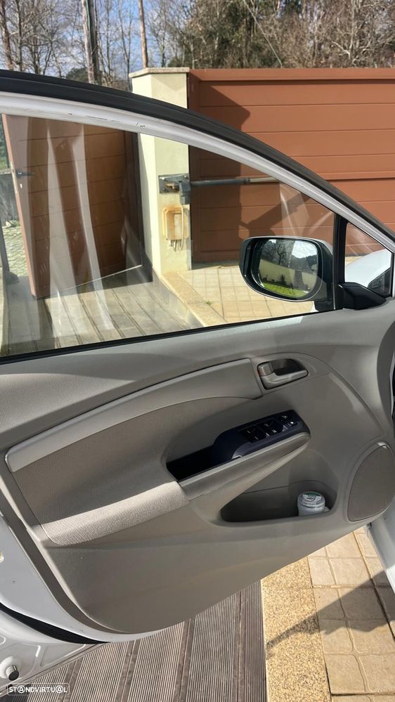 Honda Insight 1.3 IMA i-VTEC Executive - 13