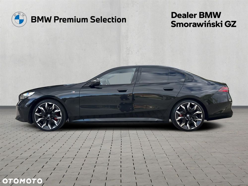 BMW 5 Series 2023 photo 3