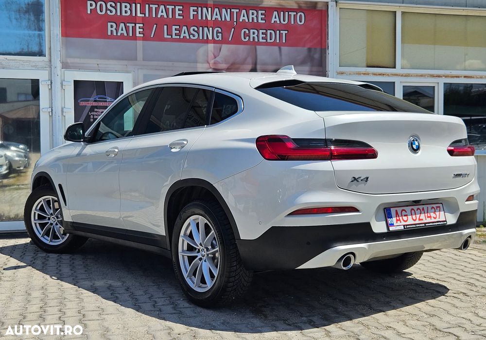 BMW X4 xDrive20d Aut. Advantage - 32