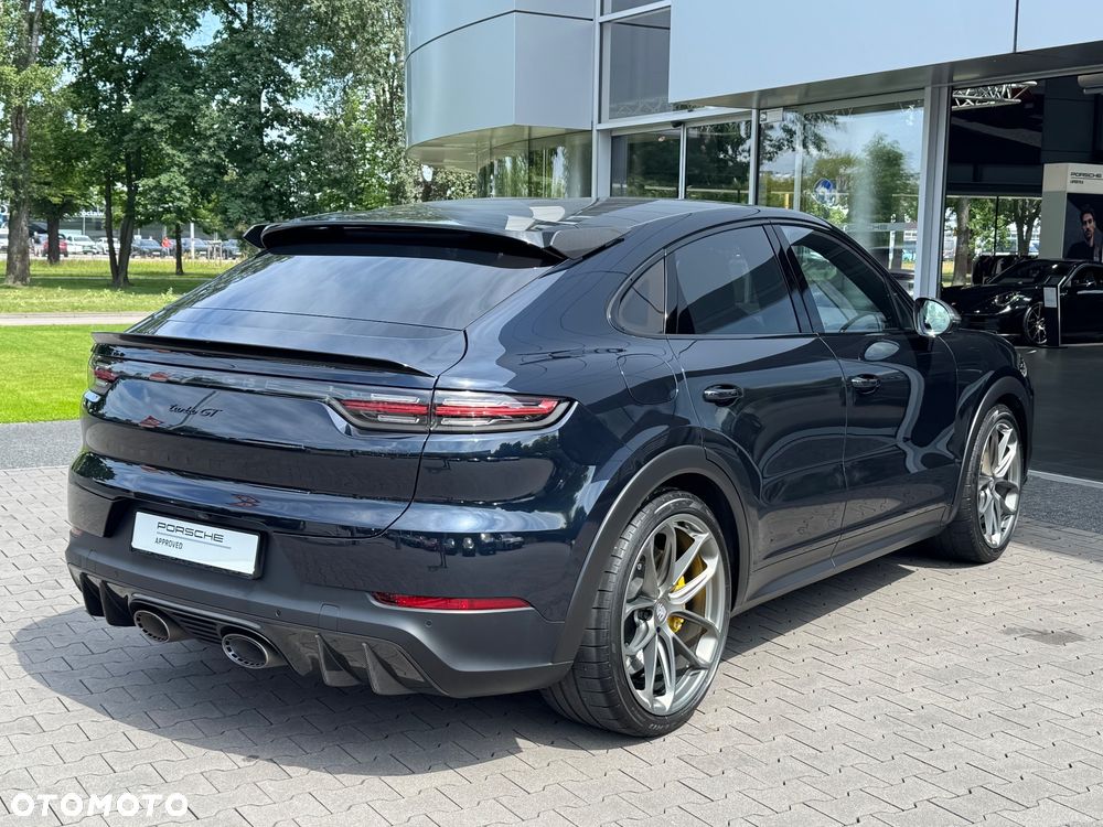 Porsche Cayenne Turbo GT - 6