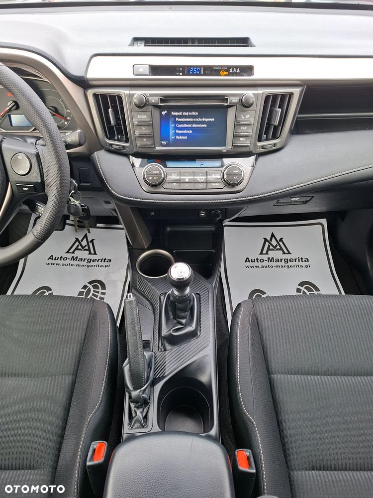 Toyota RAV4 - 15