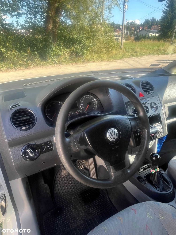 Volkswagen Caddy - 2