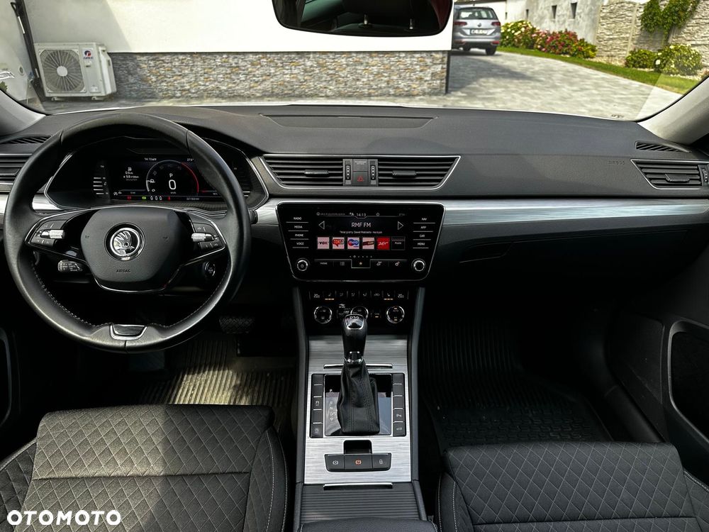 Skoda Superb 2.0 TDI SCR Ambition DSG - 21