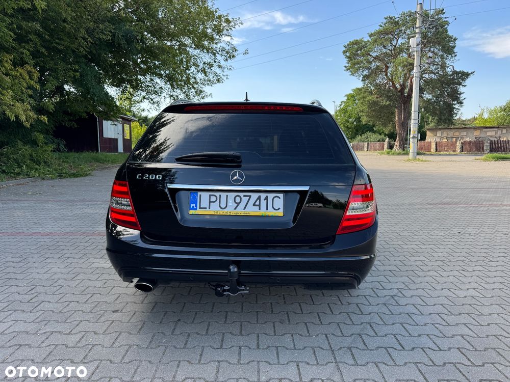 Mercedes-Benz Klasa C 200 (BlueEFFICIENCY) - 9