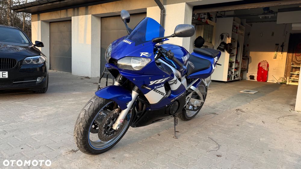 Yamaha R6 - 2