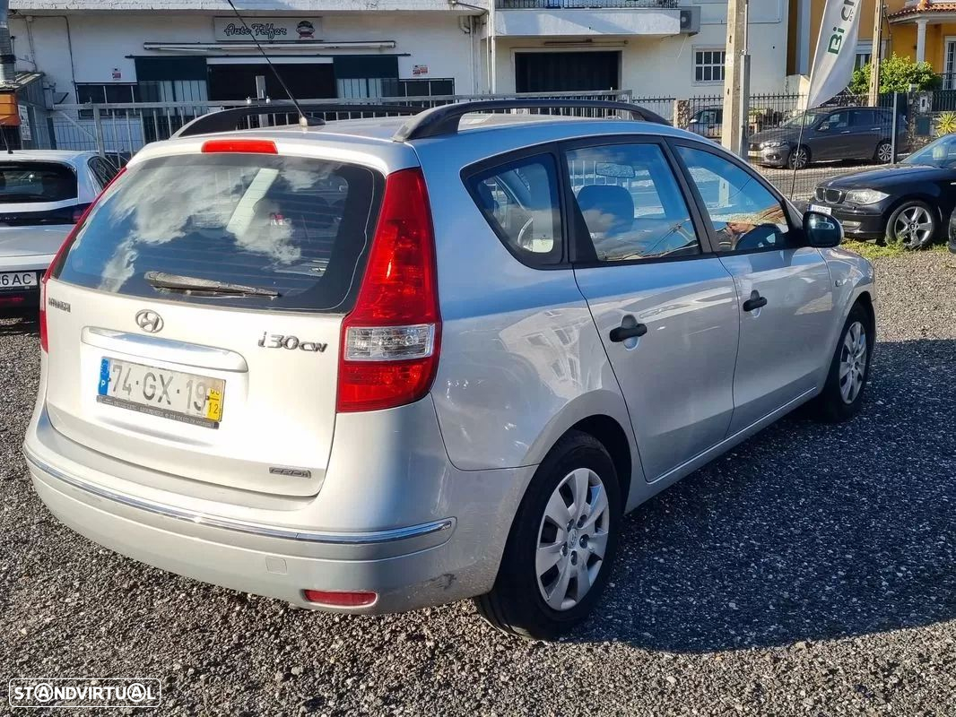 Hyundai i30 CW 1.6 CRDi Classic Fun - 4