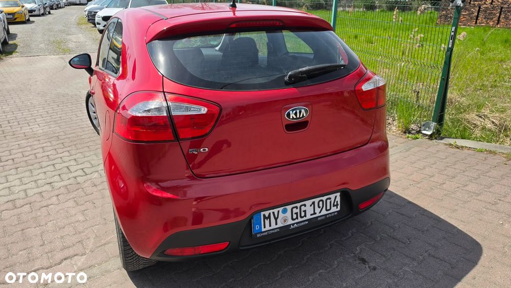 Kia Rio 1.2 Dream Team Edition - 21