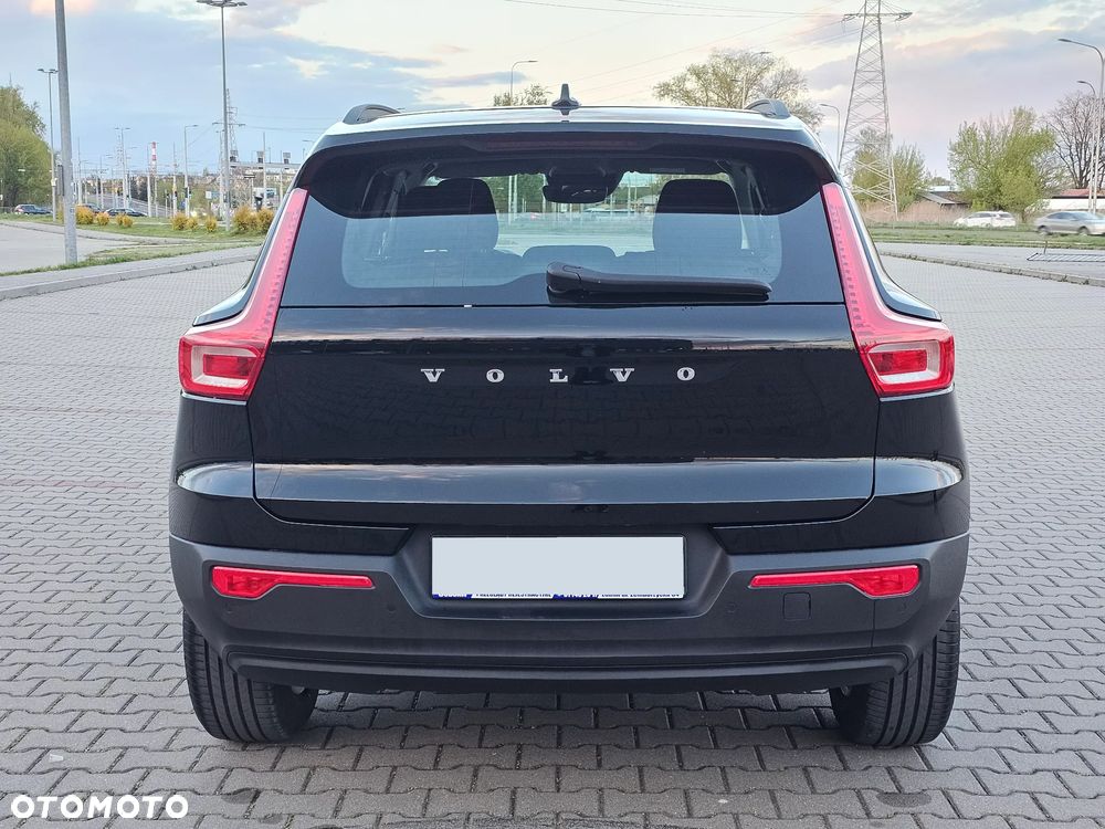 Volvo XC 40 T2 Essential - 10