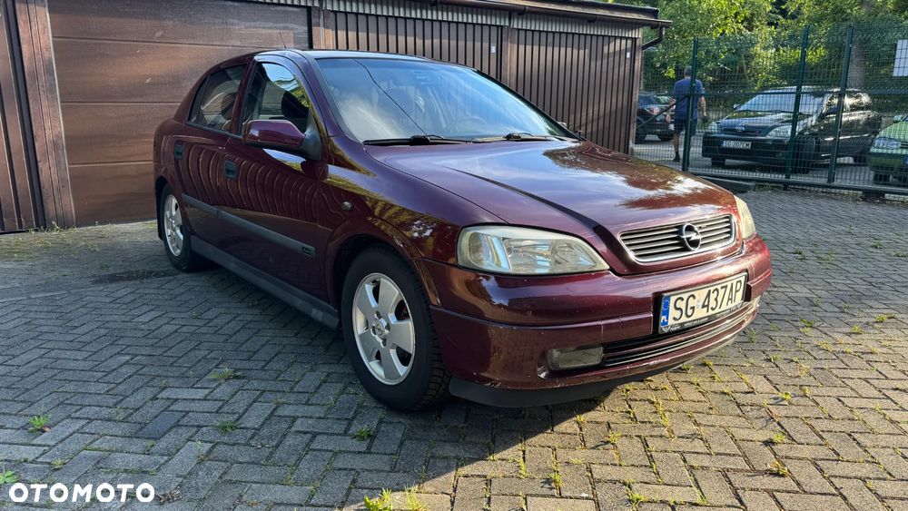 Opel Astra - 10