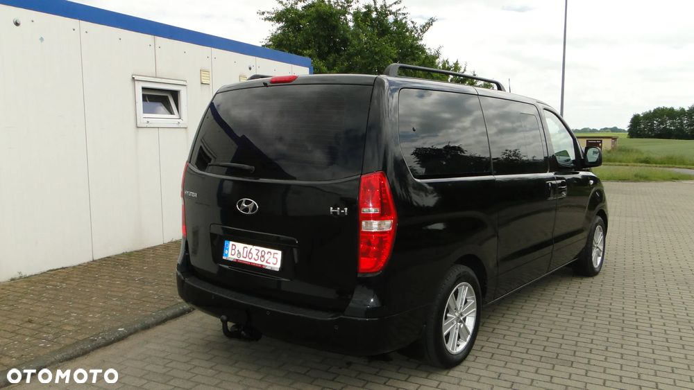 Hyundai H-1 Starex - 6