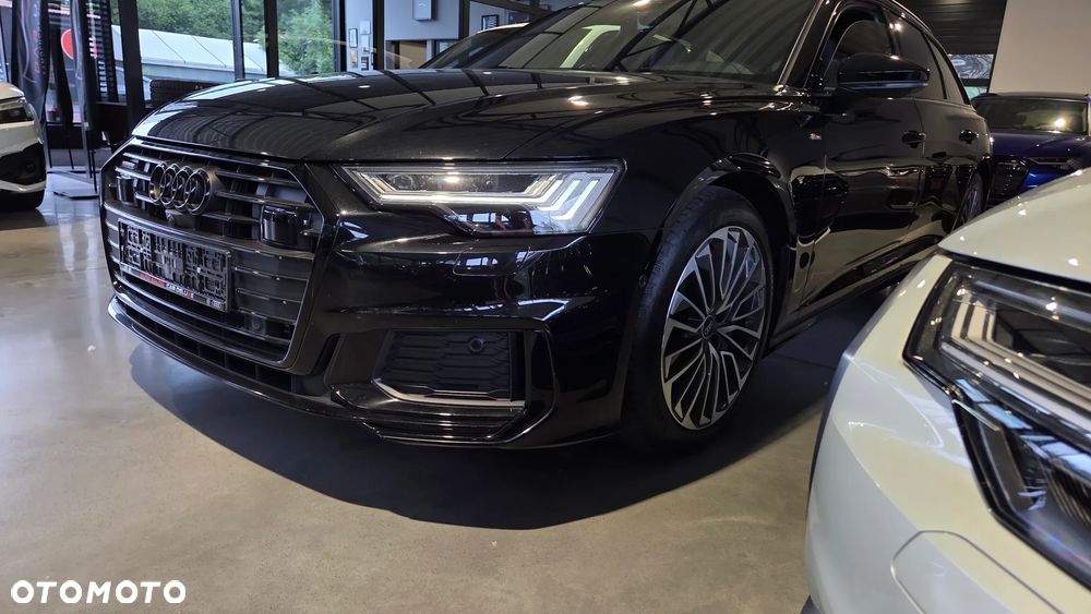 Audi A6 Avant 55 TFSI e quattro S tronic S line - 1