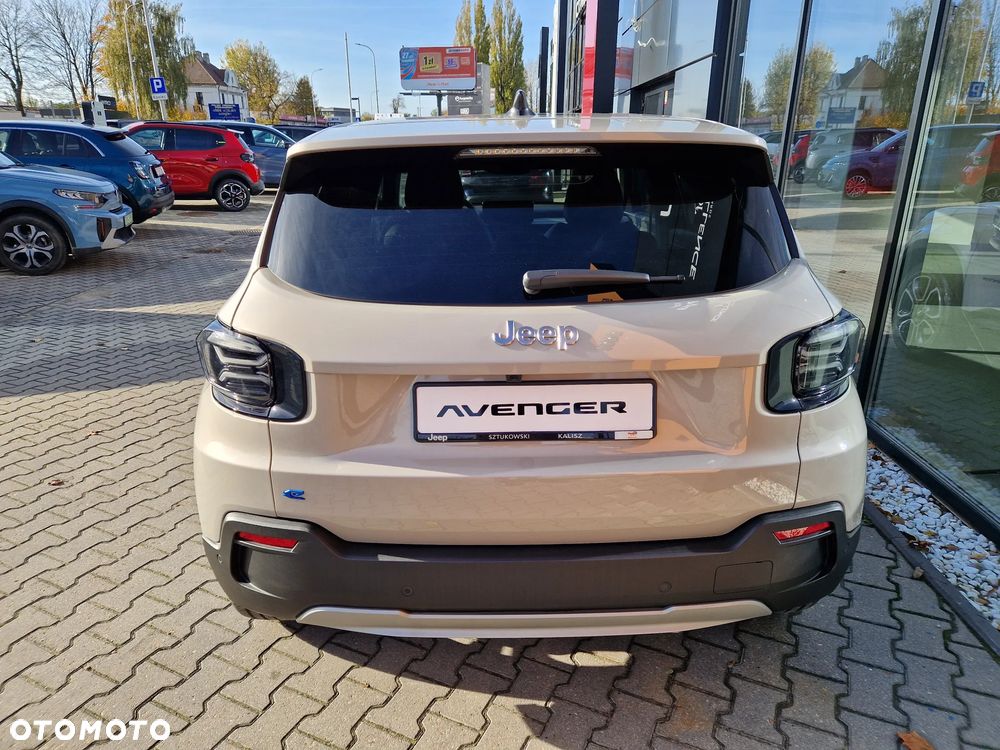 Jeep Avenger 54kWh Summit - 7