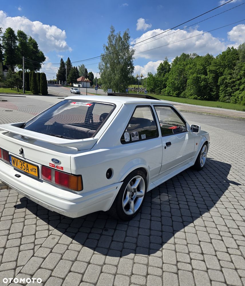 Ford Escort - 6
