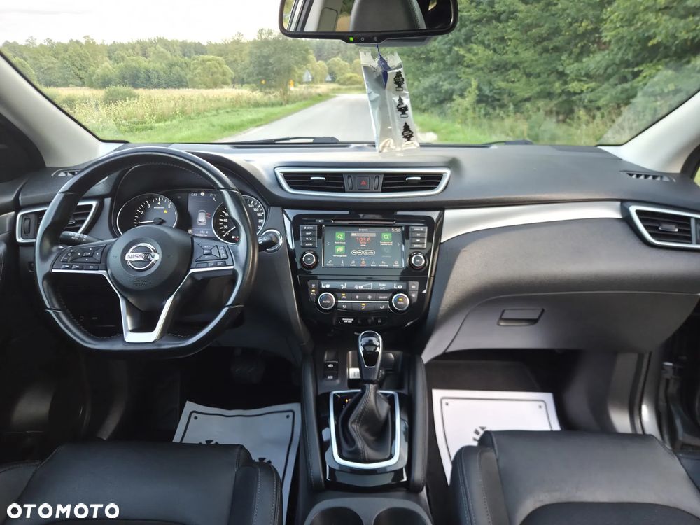 Nissan Qashqai 1.3 DIG-T N-Connecta DCT - 16