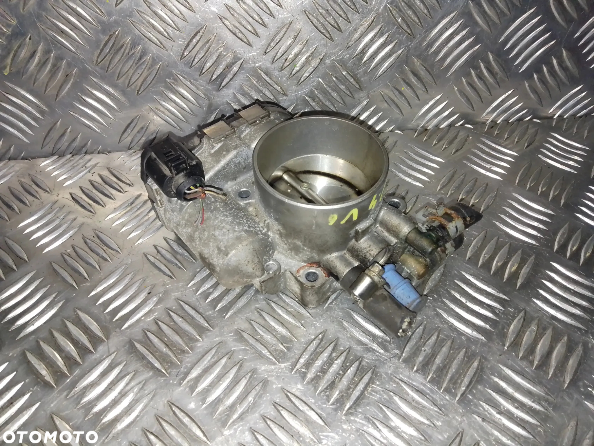 Przepustnica AUDI A4 B6 2.4 v6 078133062B - 3