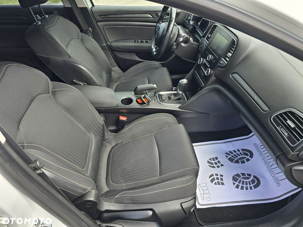 Renault Megane - 25